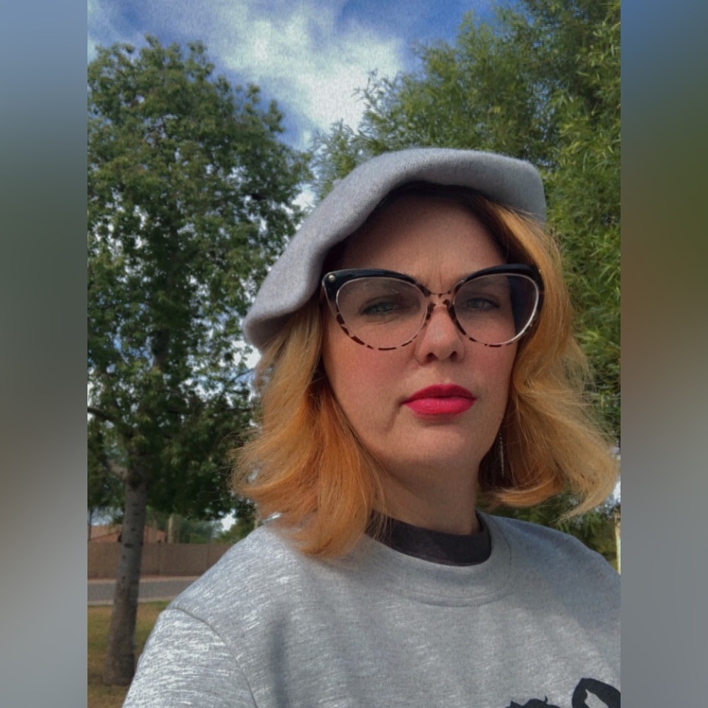 Meet your Posher, Moonstar